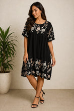 Naložite sliko v pregledovalnik galerije, OBLEKA, viskozna, UNI velikost do 50, črna in rjava barva