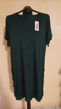 Naložite sliko v pregledovalnik galerije, OBLEKA iz viskoze, kratka, UNI velikost do 50, temno zelena, rdeča, črna, vijoličasta